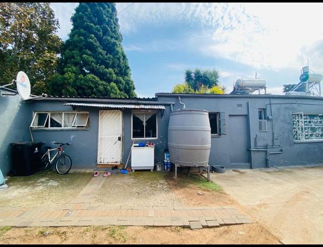 13 BEDROOM HOUSE FOR SALE IN PRIMROSE